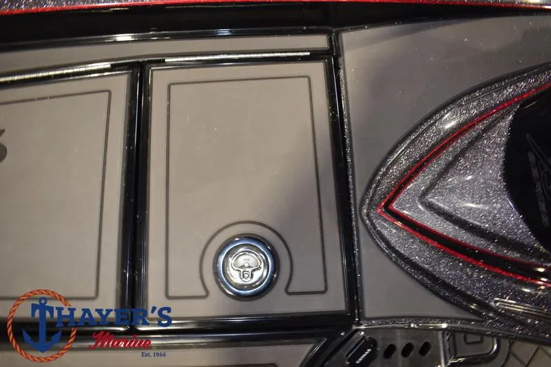 Slide: The Image of Caymas XS 21 PRO 2025 - 44