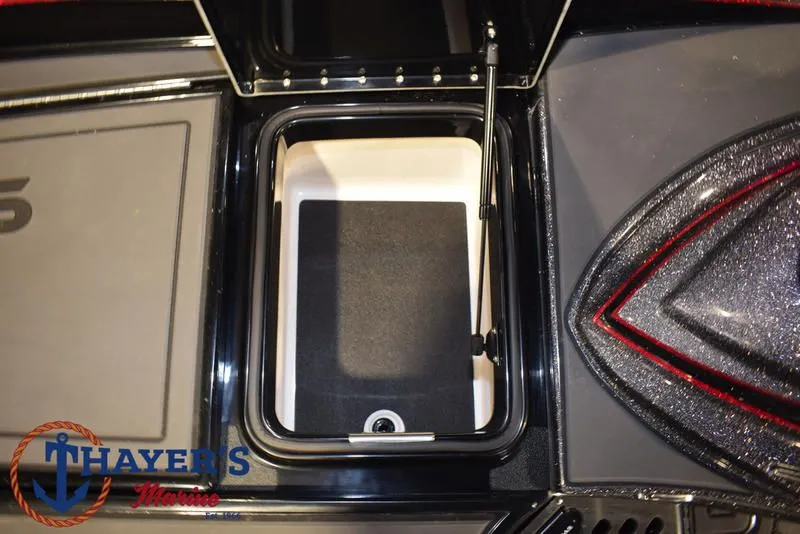 Slide: The Image of Caymas XS 21 PRO 2025 - 45