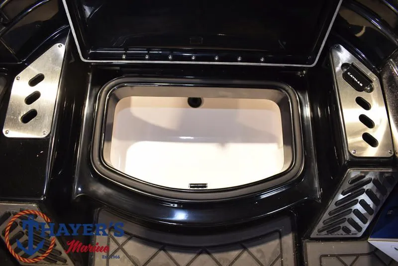 Slide: The Image of Caymas XS 21 PRO 2025 - 46