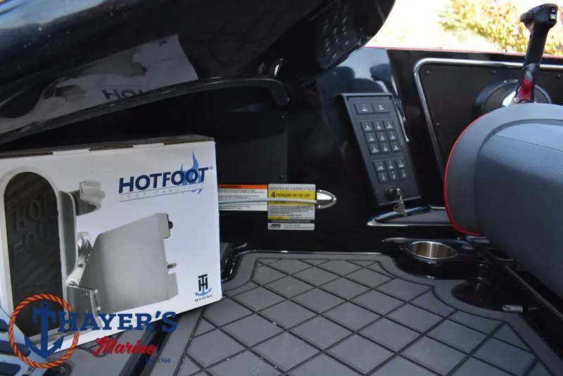 Slide: The Image of Caymas XS 20 PRO 2025 - 33