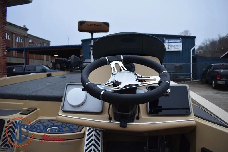 Slide: The Image of Caymas CX 20 PRO 2025 - 18