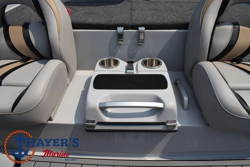 Slide: The Image of Bass Cat Puma STS 2025 - 29