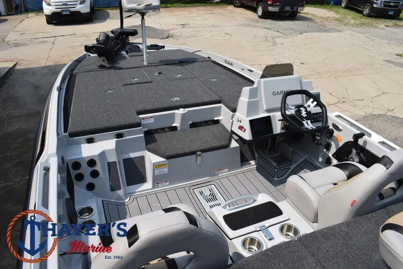 Slide: The Image of Bass Cat Puma STS 2025 - 49