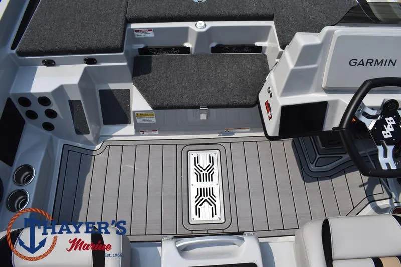 Slide: The Image of Bass Cat Puma STS 2025 - 51