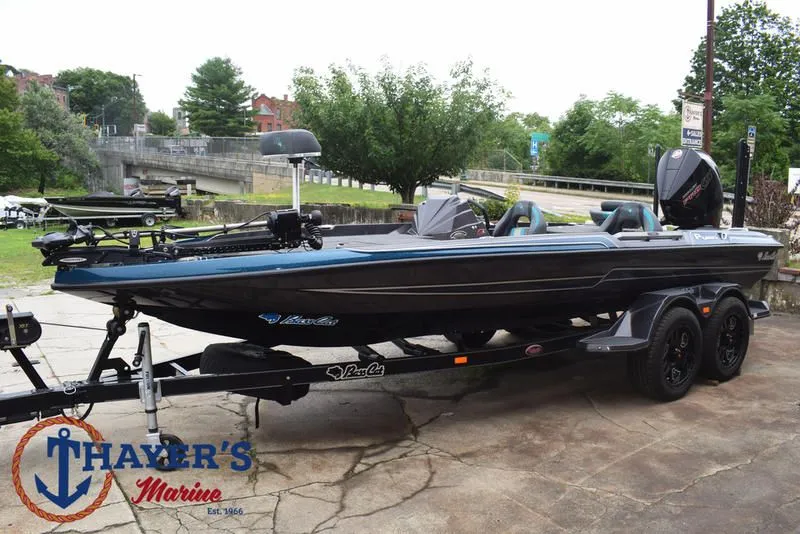 Slide: The Image of Bass Cat Puma STS 2025 - 13