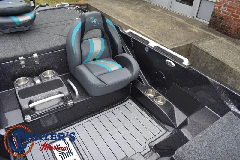 Slide: The Image of Bass Cat Puma STS 2025 - 30