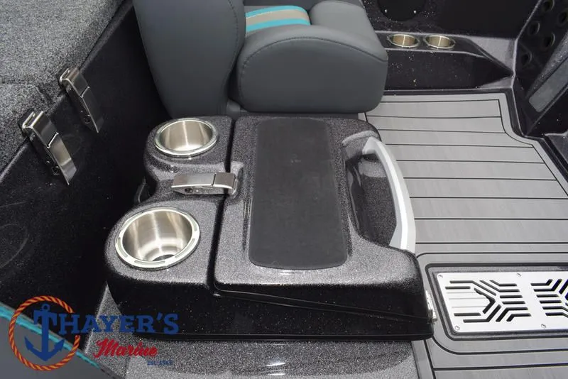 Slide: The Image of Bass Cat Puma STS 2025 - 35