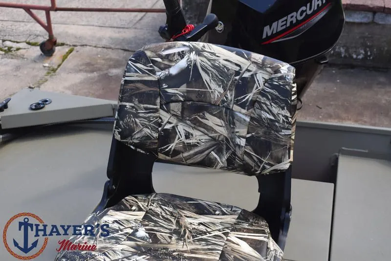 Slide: The Image of Tracker 1654 SPT 2026 - 15