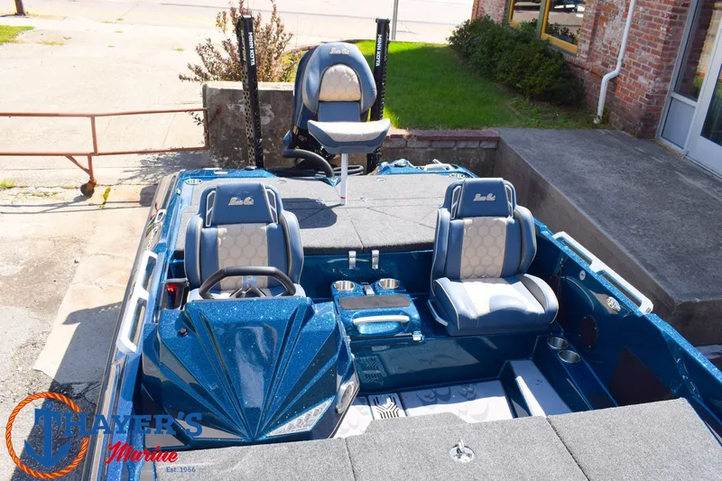 Slide: The Image of Bass Cat Caracal STS 2026 - 13