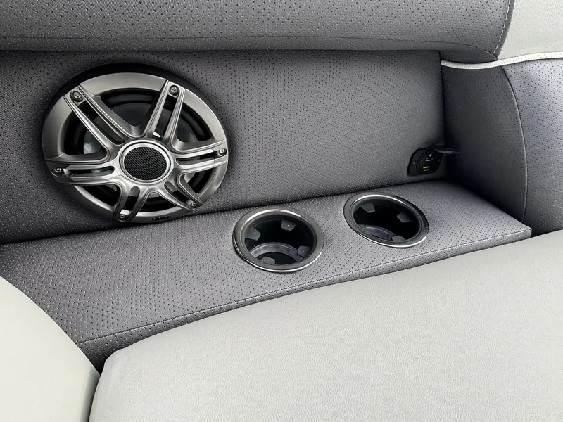 Slide: The Image of Viaggio X22S 2026 - 14