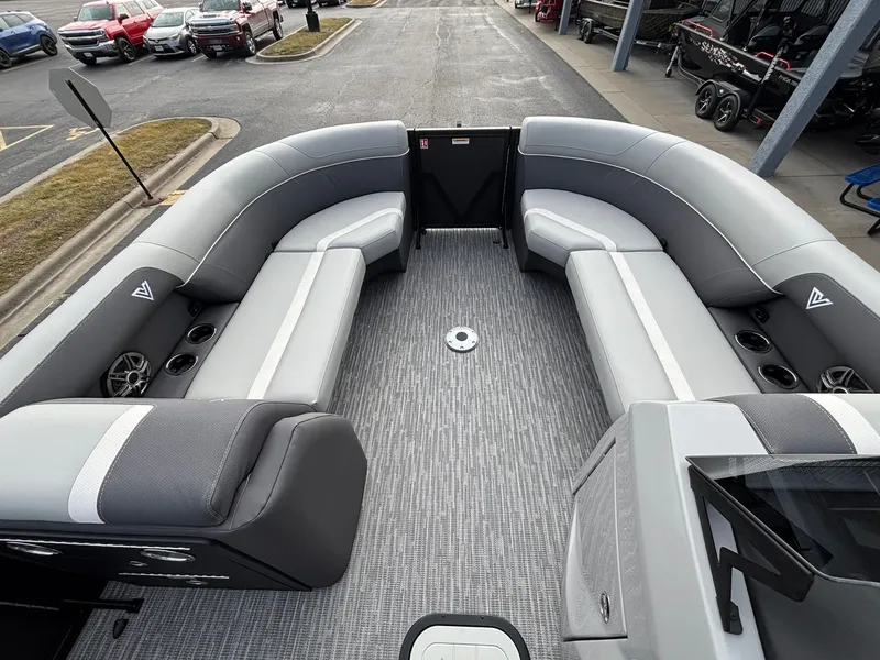 Slide: The Image of Viaggio X22S 2026 - 16