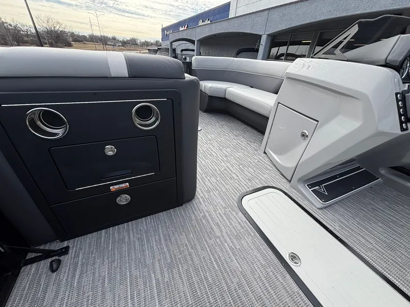 Slide: The Image of Viaggio X22S 2026 - 17