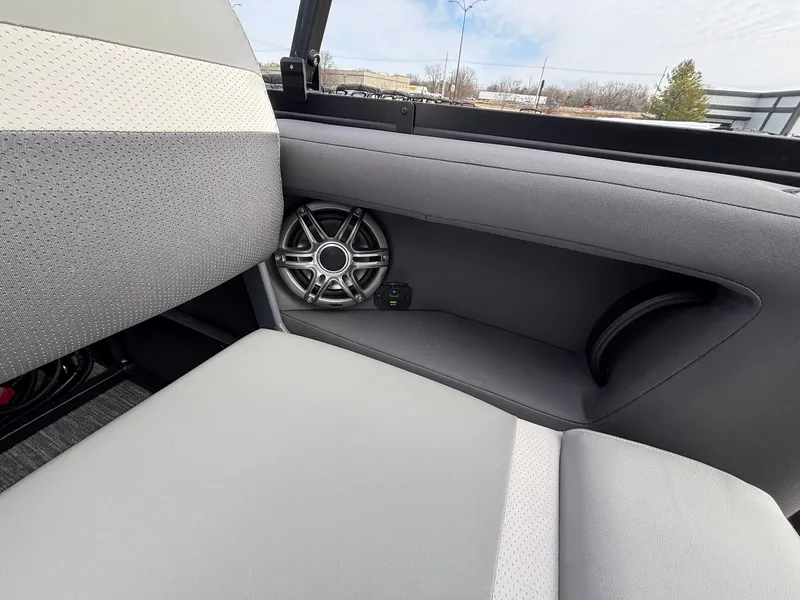 Slide: The Image of Viaggio X22S 2026 - 34