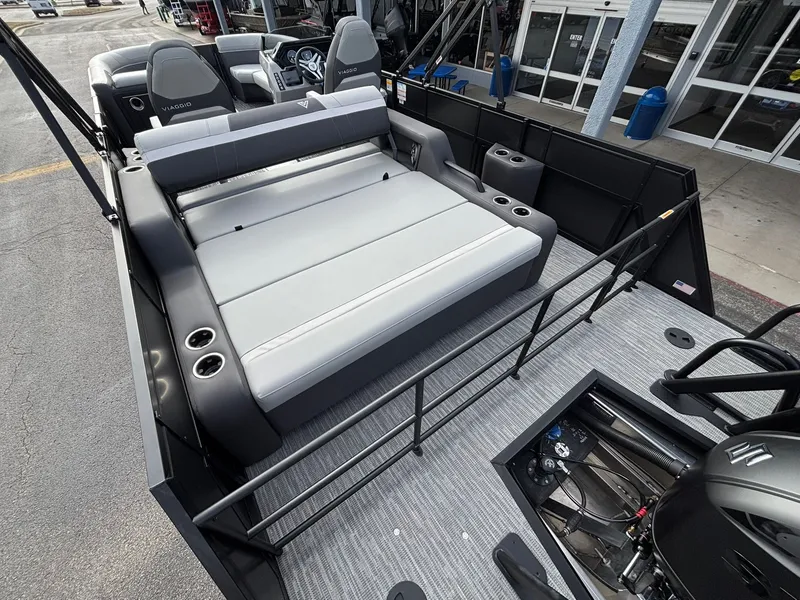 Slide: The Image of Viaggio X22S 2026 - 37