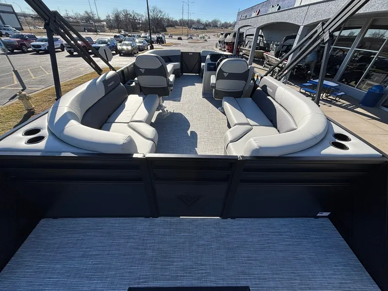 Slide: The Image of Viaggio V20U 2026 - 16