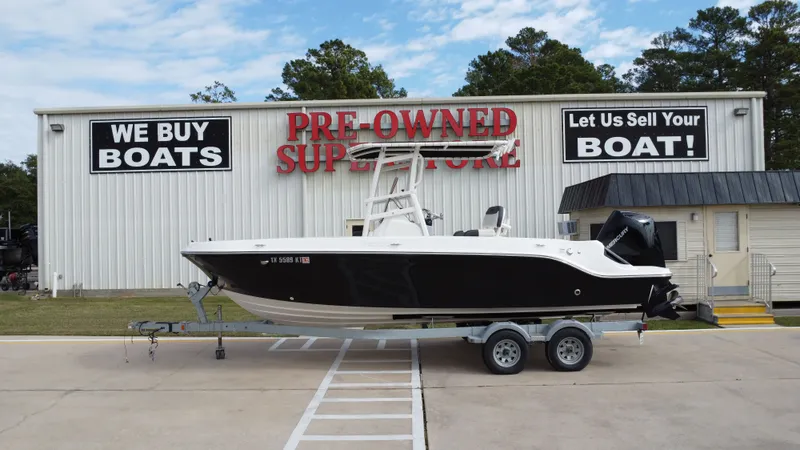 The Image of Bayliner Trophy T22CC 2022 - undefined