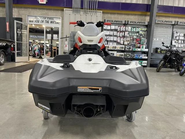 Slide: The Image of Sea-Doo Spark for 3 2026 - 7