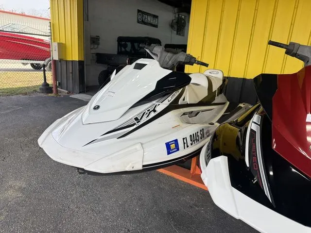 Slide: The Image of Yamaha VX 2020 - 8