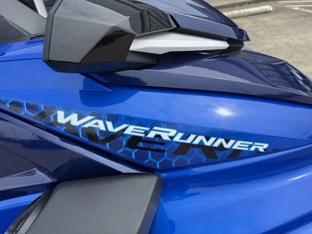 Slide: The Image of Yamaha VX Limited 2026 - 17