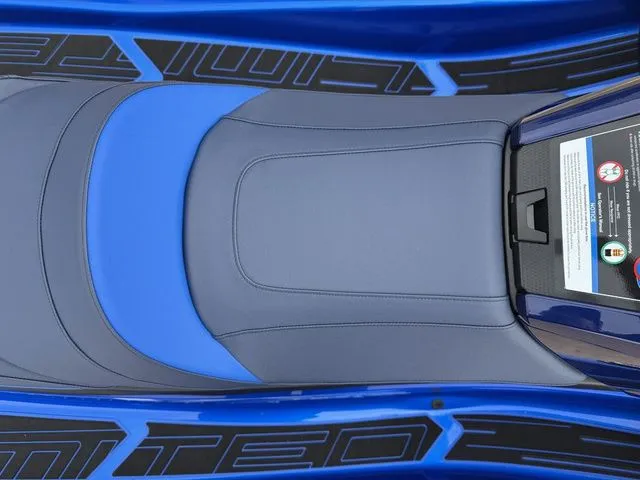 Slide: The Image of Yamaha VX Limited 2026 - 18