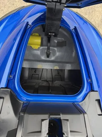 Slide: The Image of Yamaha VX Limited 2026 - 22