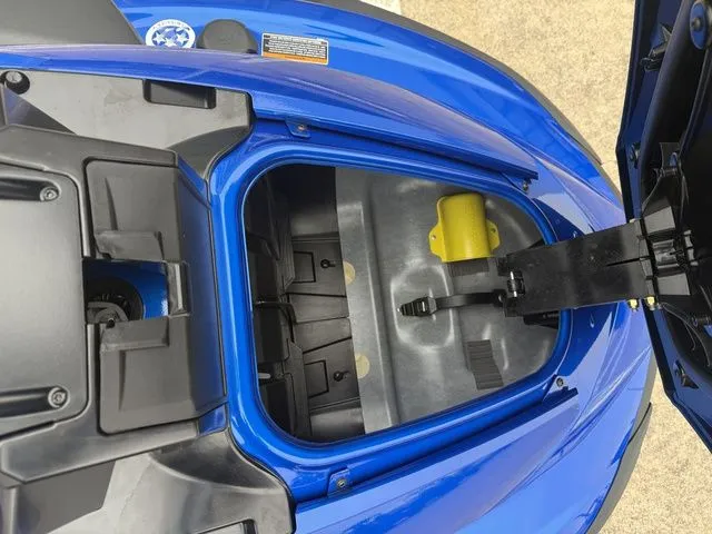 Slide: The Image of Yamaha VX Limited HO 2026 - 15