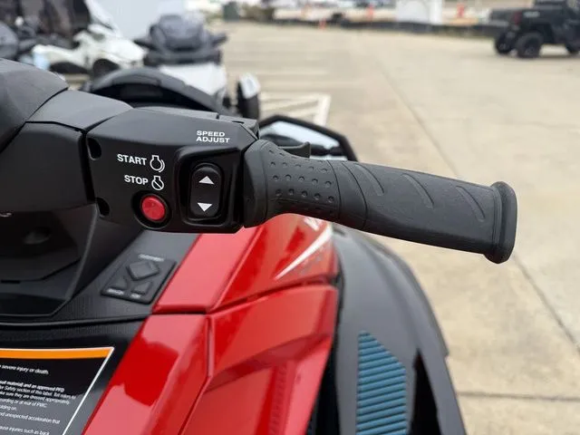 Slide: The Image of Yamaha VX Deluxe 2026 - 9