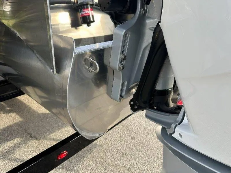 Slide: The Image of Harris Grand Mariner 230 2026 - 56