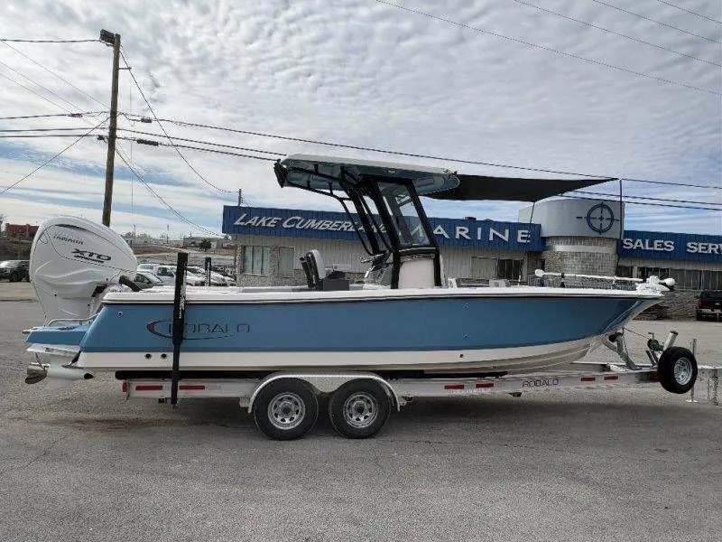 Slide: The Image of Robalo 266 Cayman 2026 - 29