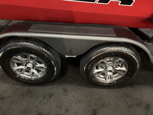 Slide: The Image of Tracker Pro Team 195 TXW 2026 - 15