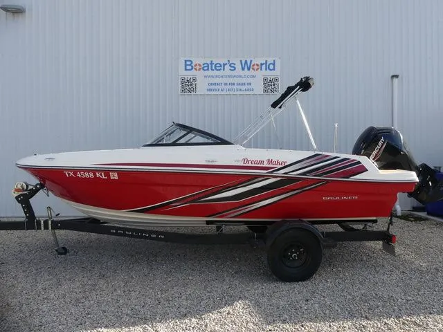 Slide: The Image of Bayliner VR4 BOWRIDER 2022 - 2