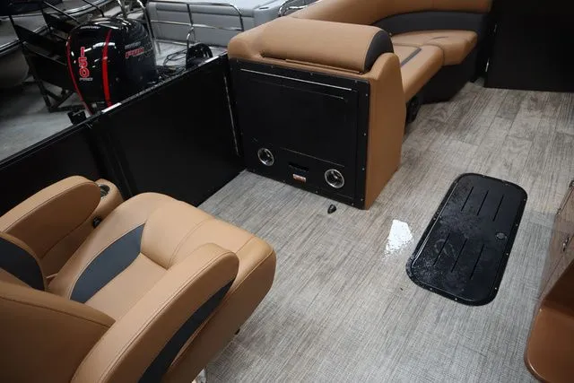 Slide: The Image of Bentley Pontoons Legacy 243 Swingback Ext. Triple Tube Pkg 2026 - 7