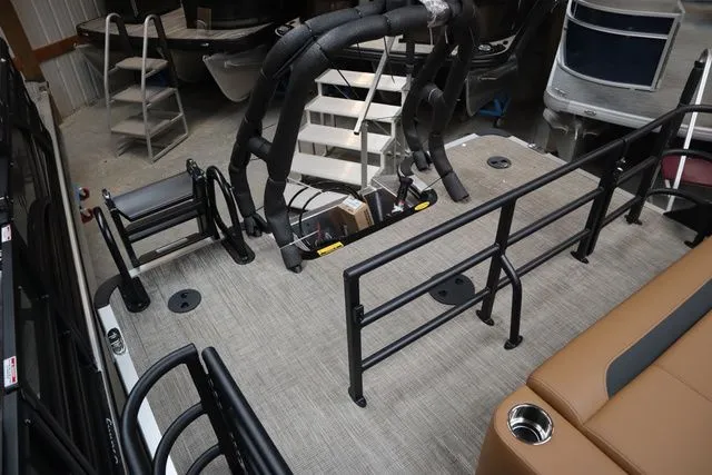 Slide: The Image of Bentley Pontoons Legacy 243 Swingback Ext. Triple Tube Pkg 2026 - 9