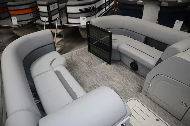 Slide: The Image of Bentley Pontoons Legacy 223 Navigator Triple Tube Pkg 2026 - 3