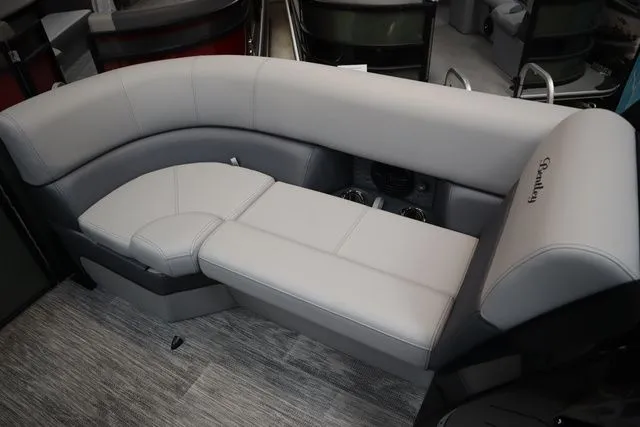 Slide: The Image of Bentley Pontoons Elite 223 Swingback DC Triple Tube Pkg 2026 - 8
