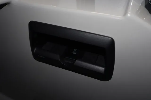 Slide: The Image of Bentley Pontoons Legacy 223 QSB Triple Tube Pkg 2026 - 7