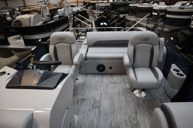 Slide: The Image of Bentley Pontoons Legacy 203 Swingback Sport Tube Pkg 2026 - 5