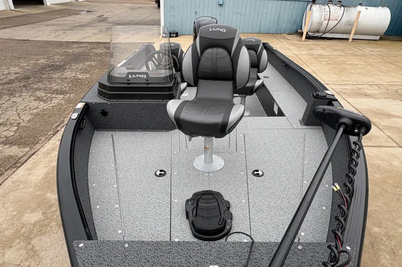 Slide: The Image of 2026 Lund 1700 Explorer SS fishing boat with modern seating and equipment. - 7