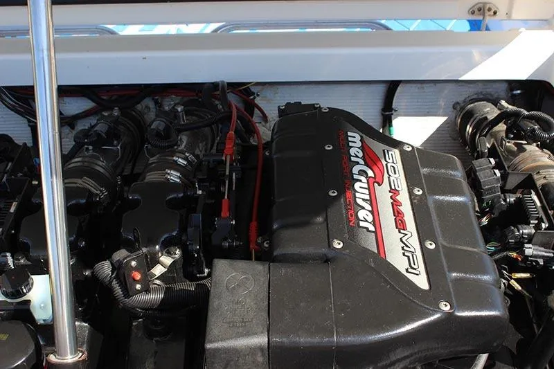 Slide: The Image of Engine compartment of a 2000 Fountain 32 Fever with MerCruiser 502 MPI engine. - 17