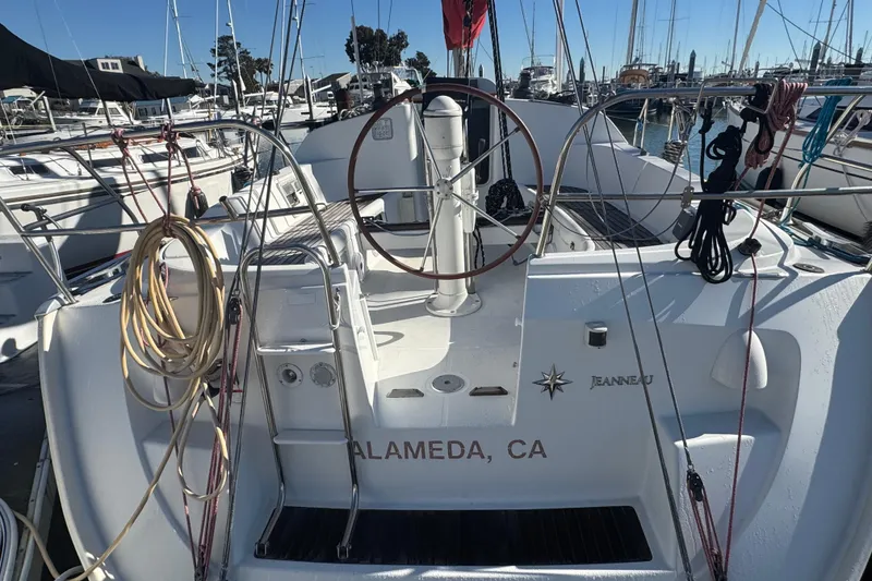 Slide: The Image of 2004 Jeanneau Sun Fast 35 sailboat docked in Alameda, CA marina. - 10