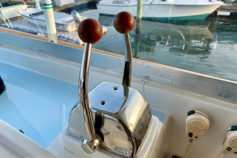 Slide: The Image of Ceiling hatch of 1971 Hatteras 43 Double Cabin with wooden frame and metal bars. - 41