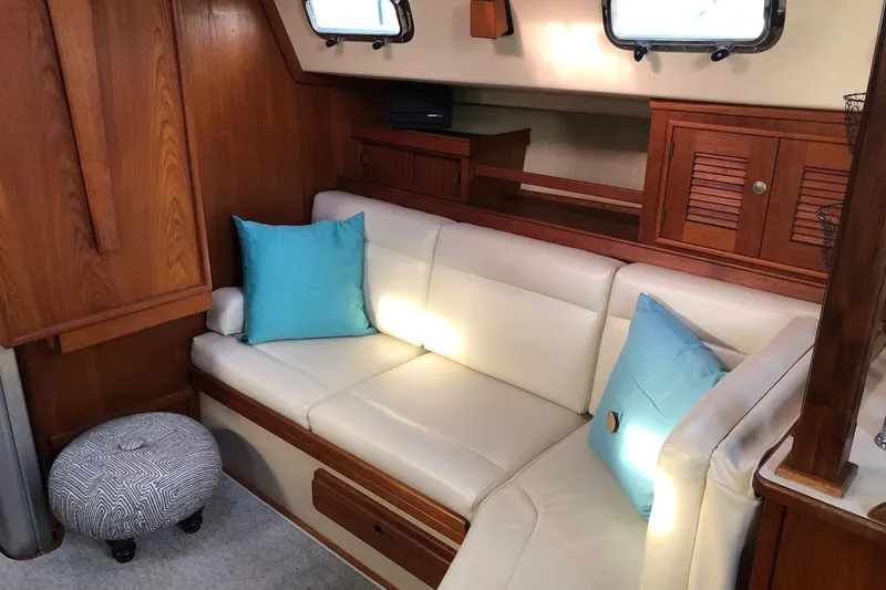 Slide: The Image of Starboard salon with dinette table up - 6