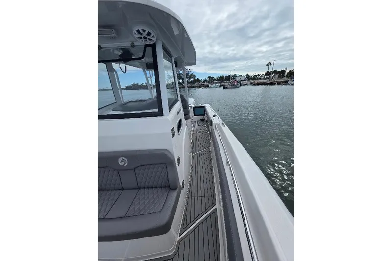 Slide: The Image of 2023 Drakkar 280CC - 10