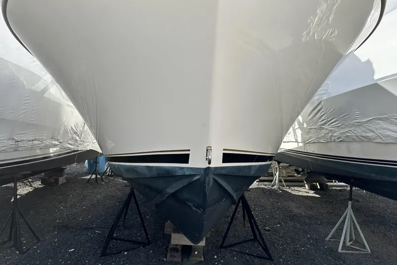 Slide: The Image of 2005 Albemarle 280 Express Fisherman boat on stands, viewed from the front. - 18