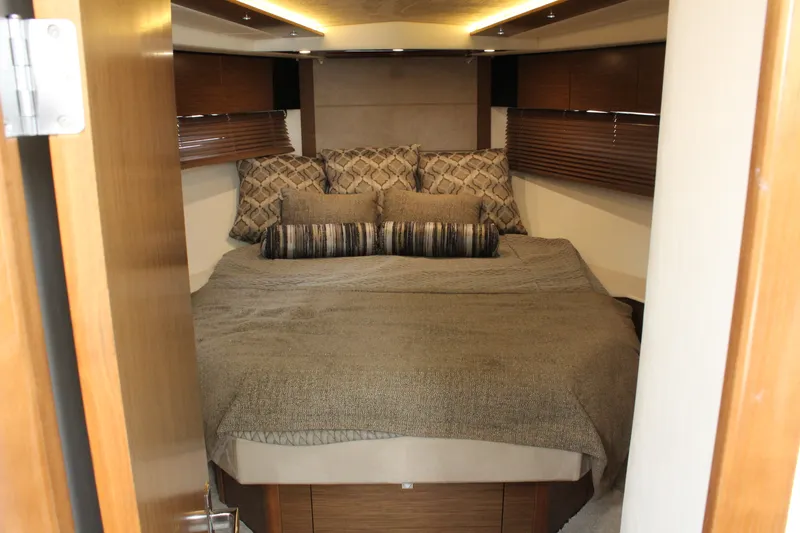 Slide: The Image of Luxurious bedroom in the 2014 Cruisers Yachts 45 Cantius model. - 35
