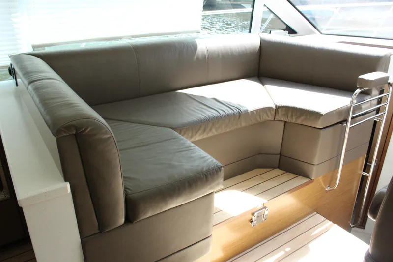 Slide: The Image of Cruisers Yachts 45 Cantius 2014 - 62