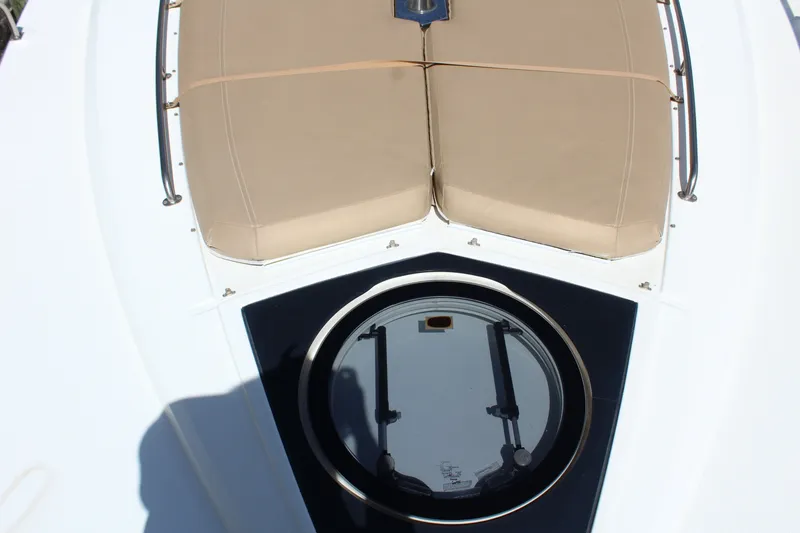 Slide: The Image of Cruisers Yachts 45 Cantius 2014 - 69