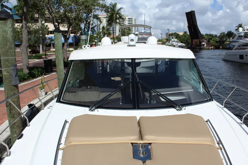 Slide: The Image of Cruisers Yachts 45 Cantius 2014 - 70