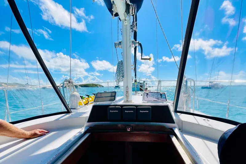 Slide: The Image of Cockpit view from 1986 Gulfstar HIRSCH sailboat on a sunny day at sea. - 36