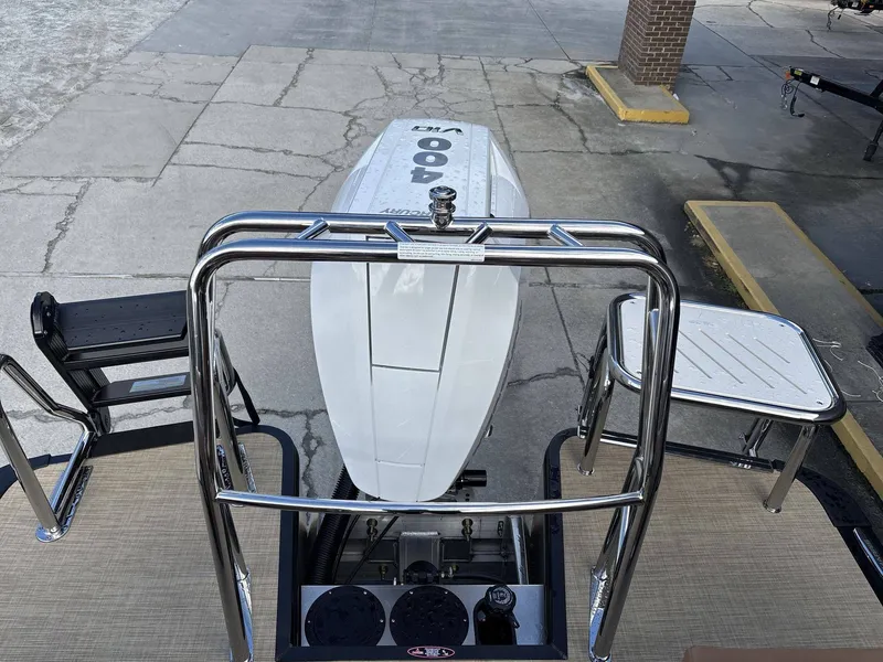 Slide: The Image of Harris Grand Mariner 250 2026 - 14